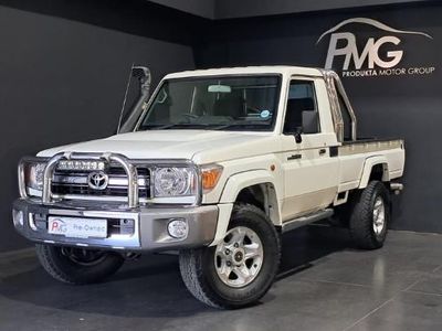 2014 Toyota Land Cruiser 79 4.0 Single-Cab