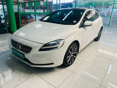 2018 Volvo V40 D2 Kinetic Manual
