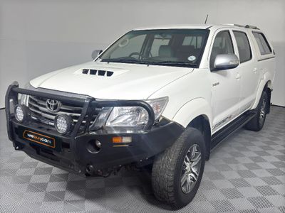 2016 Toyota Hilux 3.0 D-4D Legend 45 4x4 Auto Double-Cab