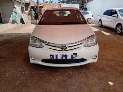 2016 Toyota Etios 1.5 XS 5-dr
