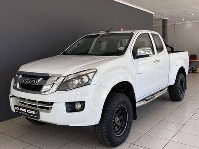 2013 Isuzu KB 300D-Teq Extended cab 4x4 LX