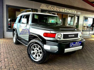 2012 Toyota FJ Cruiser 4.0 V6 Desert Cruiser