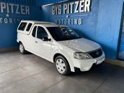 2022 Nissan NP200 1.6 A/C Safety Pack