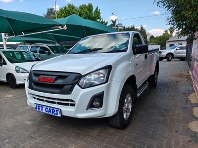 2021 Isuzu KB 250