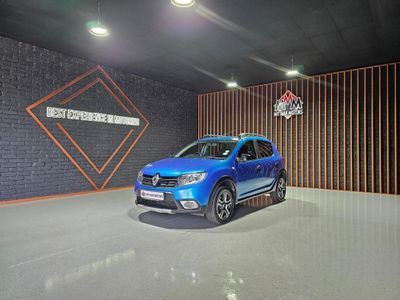 2020 Renault Sandero 900T Stepway Plus | Techroad