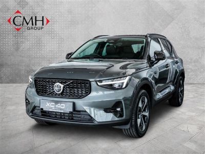 2026 Volvo XC40 B4 Plus Dark Geartronic Mild-Hybrid