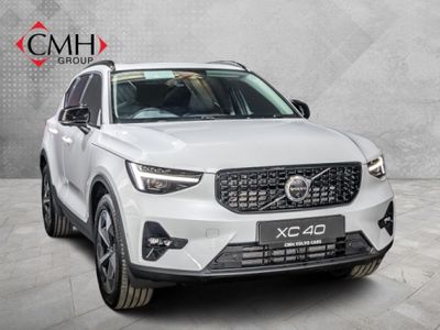 2026 Volvo XC40 B4 Plus Dark Geartronic Mild-Hybrid