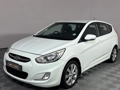 2016 Hyundai Accent 1.6 Fluid 5-dr