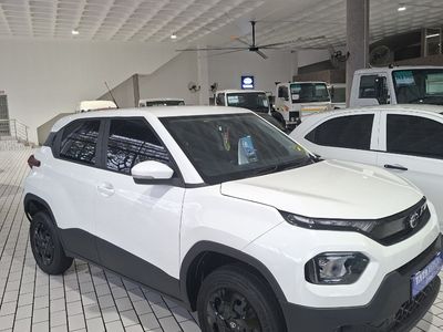 2026 TATA Punch 1.2 Adventure +S Auto