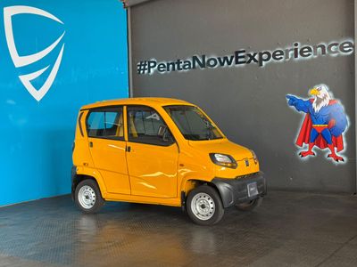 2025 Bajaj Qute Qcar