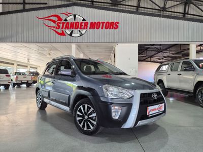 2014 Toyota Etios Cross 1.5 XS 5-dr
