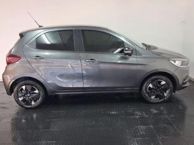 2026 TATA Tiago 1.2 XT Auto