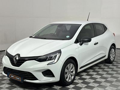 2023 Renault Clio V 1.0T Life