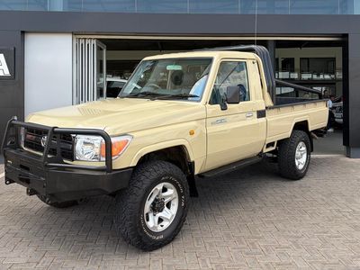 2011 Toyota Land Cruiser 79 4.2 D Single-Cab