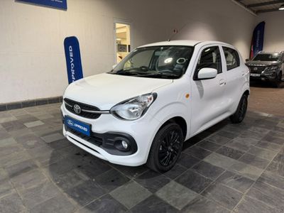 2025 Toyota Vitz 1.0 XR AMT