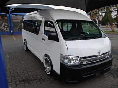 2012 Toyota Quantum 2.7 14-seat