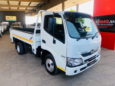 2023 Hino 200 310 (FH2) 4x2 F/C
