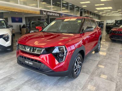 2026 Mahindra XUV 3XO 1.2T AX5 Auto