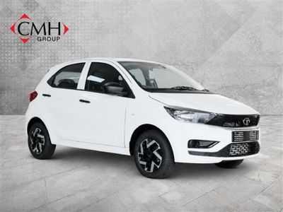 2026 TATA Tiago 1.2 XM