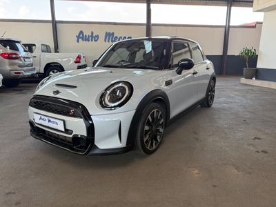2022 MINI Hatch Cooper S 5-dr Auto