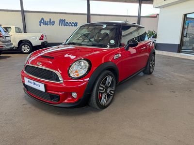 2012 MINI Hatch Cooper JCW