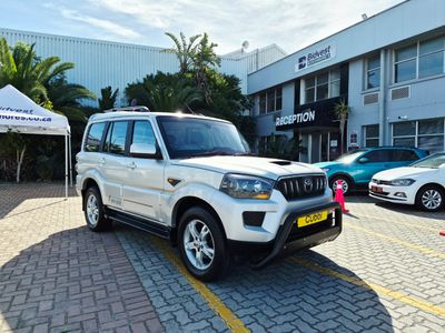 2017 Mahindra Scorpio 2.2 mHawk 8-seat | S10