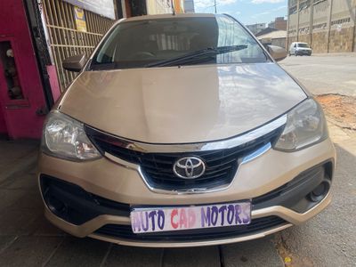 2014 Toyota Etios 1.5 Xi 5-dr