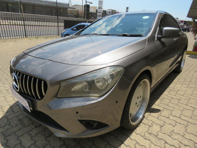 2015 Mercedes-Benz CLA 200 Urban Auto