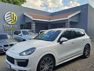 2017 Porsche Cayenne GTS Auto