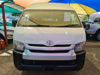 2019 Toyota Quantum 16 seater