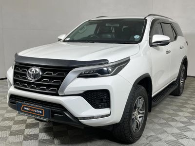 2023 Toyota Fortuner 2.4 GD-6 Raised Body