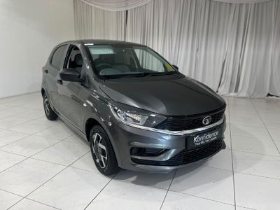 2025 TATA Tiago 1.2 XM