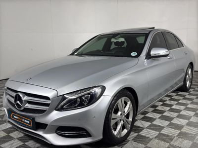 2015 Mercedes-Benz C-Class C 220 Bluetec Avantgarde Auto
