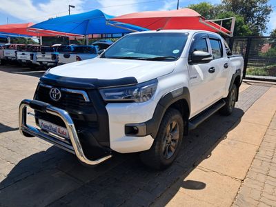 2017 Toyota Hilux 2.4 GD-6 Raised Body SRX Double-Cab