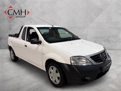 2023 Nissan NP200 1.6 A/C Safety Pack