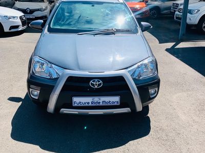2017 Toyota Etios Cross 1.5 XS 5-dr