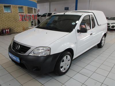 2022 Nissan NP200 1.6 A/C Safety Pack