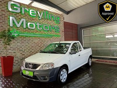 2023 Nissan NP200 1.6 A/C Safety Pack