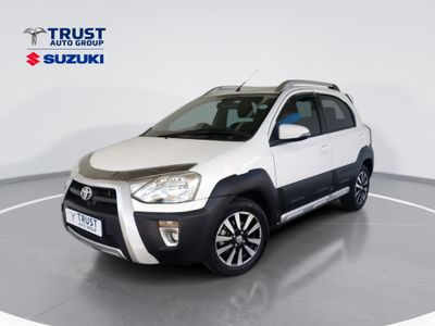 2015 Toyota Etios Cross 1.5 XS 5-dr