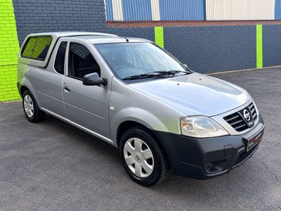 2020 Nissan NP200 1.6 A/C Safety Pack