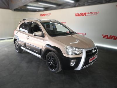 2015 Toyota Etios Cross 1.5 XS 5-dr