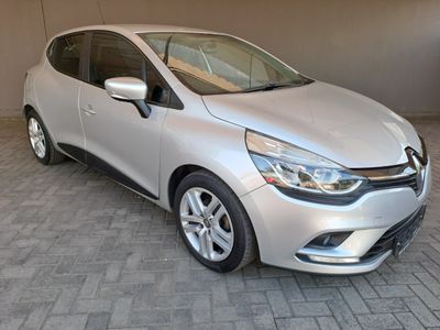 2017 Renault Clio IV 900T Expression 5-dr (66kW)