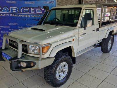 2017 Toyota Land Cruiser 79 4.5 D Single-Cab