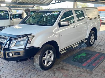 2015 Isuzu KB 300 D-Teq LX 4x4 Double-Cab