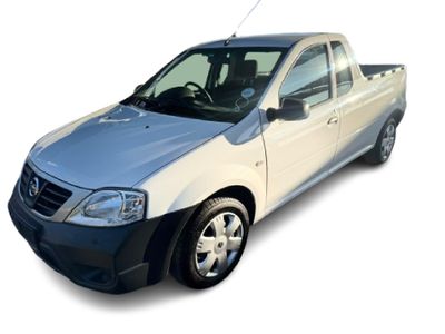 2021 Nissan NP200 1.6 A/C Safety Pack