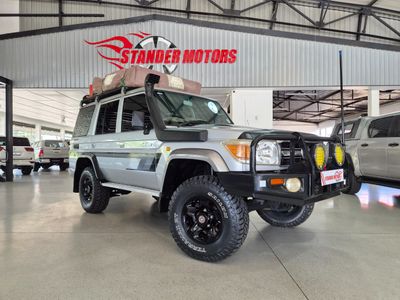 2011 Toyota Land Cruiser 76 4.2 D Station Wagon