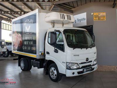 2025 Hino 300 614 Auto SWB (EV3) F/C C/C