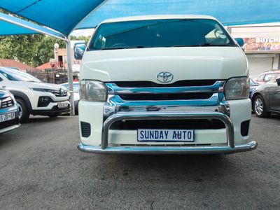 2014 Toyota Quantum 2.5 D-4D 10-seat
