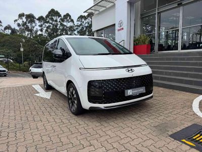2026 Hyundai Staria 2.2d Luxury Auto