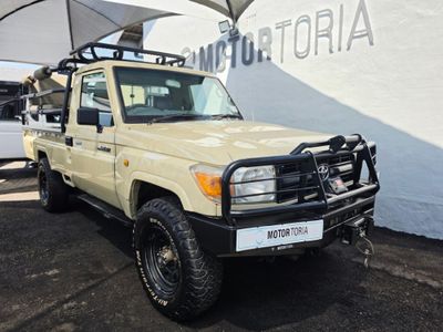 2011 Toyota Land Cruiser 79 4.2 D Single-Cab